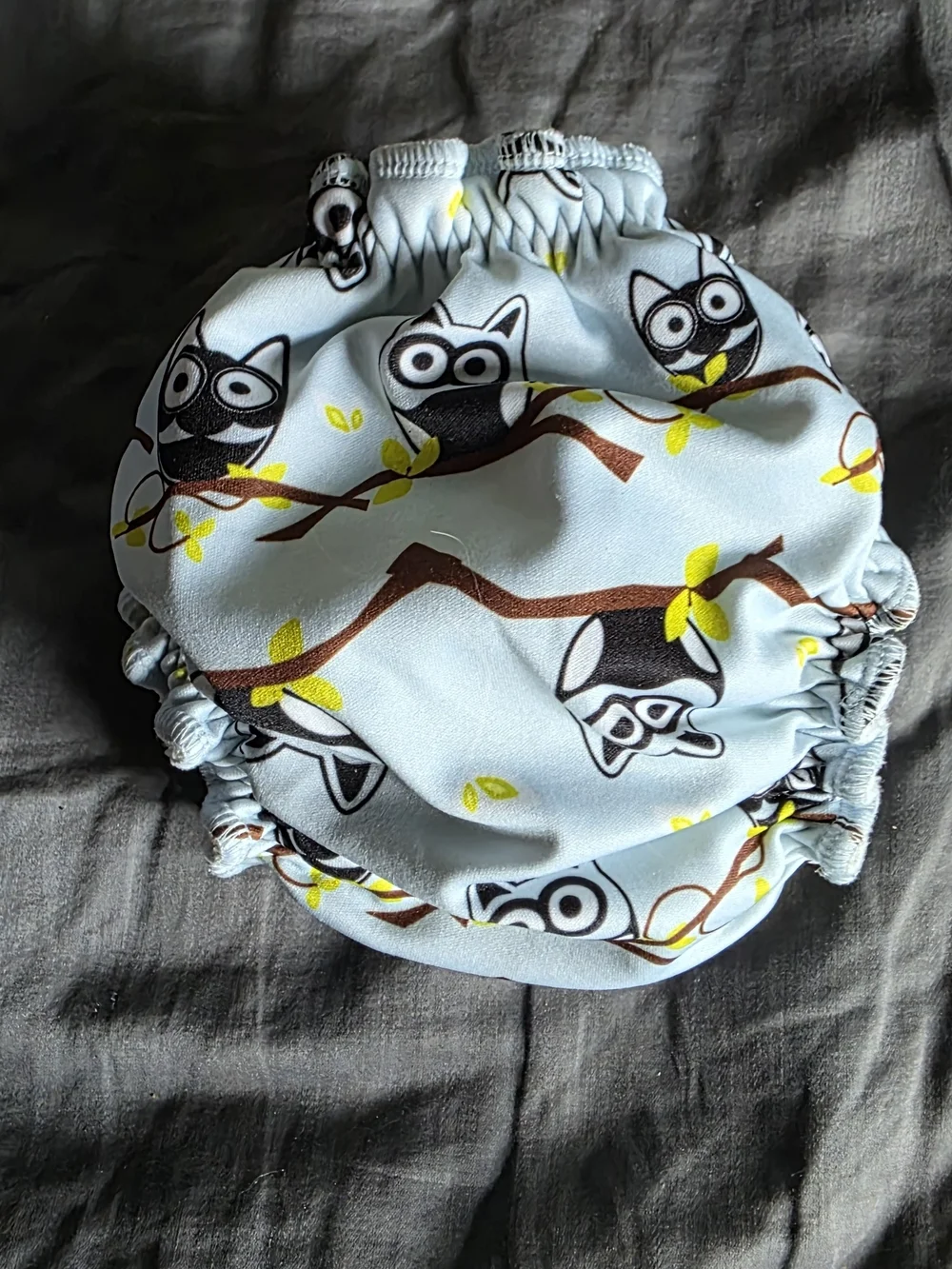 Lot of 8 Cloth Diapers – GroVia & Kissaluvs Newborn Aio Diapers + Fun Prints